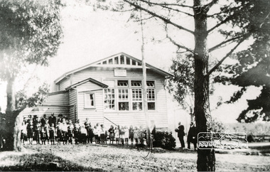 Photograph, Tom Prior, Assembly, Research School, No. 2959