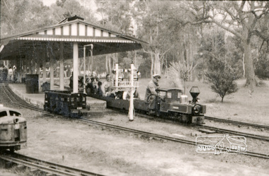 Photograph, Diamond Valley Railway