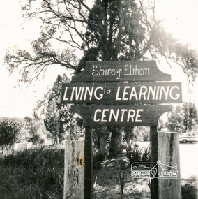 Photograph, Shire of Eltham Living and Learning Centre