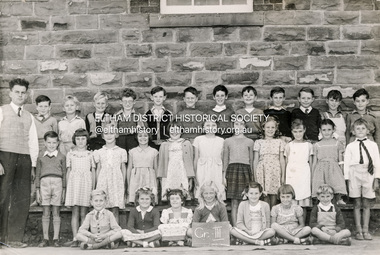 Photograph - Black and White Print, Rural Photographic Service of Australia, Grade III, Eltham State School 209, Dalton Street, Eltham, 1953