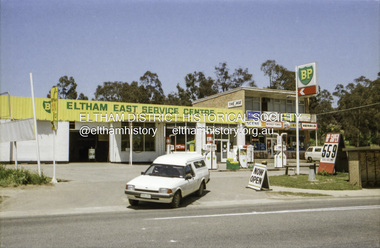 Photograph, Eltham East Service Centre, cnr Beard Street and Main Road, Eltham, c.1985, 1985c