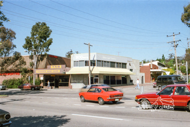 Photograph, Intersection of Dudley Street with Main Road, Eltham, c.1985, 1985c