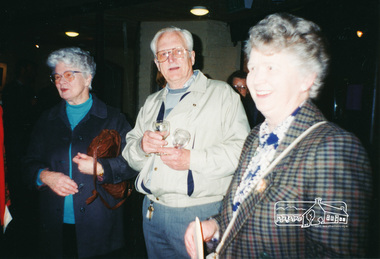 Photograph, Opening of the new Pavilion, Living and Learning Centre, Eltham, 10 October 1994, 10/10/1994