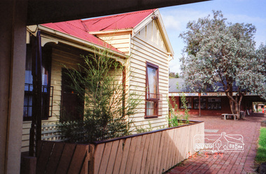 Photograph, Hurstbridge shops, Heidelberg-Kinglake Road, opposite Hurstbridge Railway Station, Eltham Heritage Tour, 24 May 1992, 24/05/1992