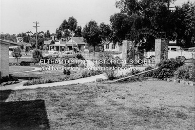 Photograph, Inside the garden of the War memorial with paths and entrance gates along Main Road, Eltham, February 1968, Feb 1968