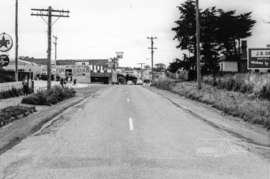 Photograph, Looking south along Main Road from Diamond Street Railway Crossing, Eltham, February 1968, Feb 1968