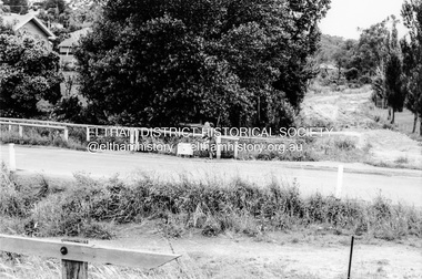 Photograph, Looking east across Main Road from just north of intersection with Diamond Street, Eltham, February 1968, Feb 1968