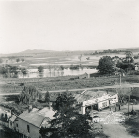 Photograph, Flooding at Yarra Glen, November 1956; viewed from the top of the Grand Hotel, 1956