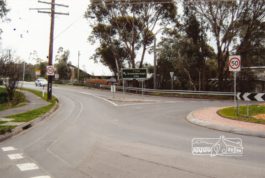 Photograph, Intersection of Cherry Tree Road and Heidelberg-Kinglake Road at Hurstbridge, 2008, 2008