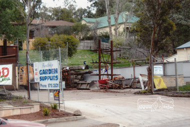 Photograph, Hurstbridge Garden Supplies, Heidelberg-Kinglake Road, Hurstbridge, 2008, 2008