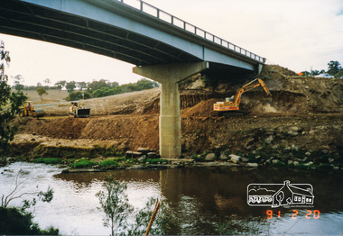 Photograph, Fitzsimons Lane bridge duplication; 20 Feb 1991, 20/02/1991