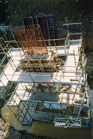Photograph, Fitzsimons Lane bridge duplication; 5 Jun 1991, 05/06/1991