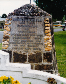Photograph, Hume and Hovell Monument at Yea