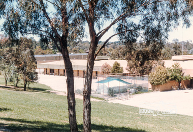 Photograph, Montmorency High School, Para Road, located north of tennis courts, 1985