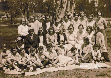 Photograph, Group from Brunswick ANA Lodge at Eltham, Nov. 1933