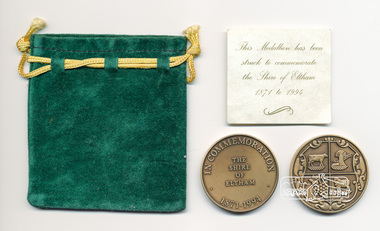 Medallion, Shire of Eltham et al, Medallion and pouch, In Commemoration, The Shire of Elham, 1871-1994, 1994