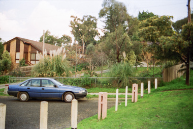 Photograph, Looking towards No. 2 Robert Street from Petrie Park, Montmorency