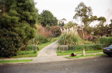 Photograph, Looking towards No. 2 Robert Street, Montmorency