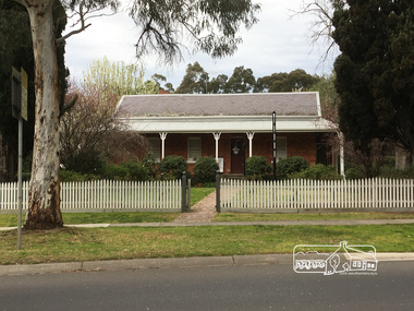 Photograph, Peter Pidgeon, Wingrove Cottage 1858 home of C.S Wingrove, Secretary Eltham Roads Board 1857 & Shire of Eltham 1871, 2 Sep 2017