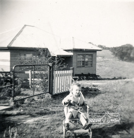 Photograph, View across 36 Beattie Street, Montmorency built by Stan Rushbrook looking south east. John Landy approx 1 year old, c.1952, 1952c