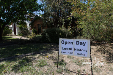 Photograph, Peter Pidgeon, Eltham Local History Centre Open Day, 4 March 2017, 4 Mar 2017