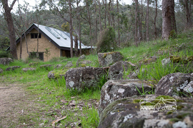 Photograph, Peter Pidgeon, Heritage Excursion; Laughing Waters, Laughing Waters Road, Eltham, 7 Sep 2013, 7 Sep 2013