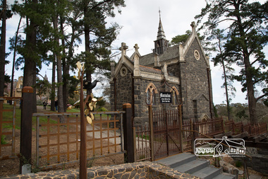 Photograph, Peter Pidgeon, ‘A Currawong Takes Flight’ – Corten steel and bronze sculpture by Michael Wilson (2015), Eltham Cemetery, 30 Aug 2015, 30 Aug 2015