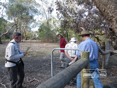 Photograph, Liz Pidgeon, Heritage Excursion; East of Eltham, 6 Sep 2014, 20 May 2017