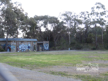 Photograph, Liz Pidgeon, Heritage Excursion; East of Eltham, 6 Sep 2014, 20 May 2017