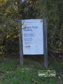 Photograph, Liz Pidgeon, Heritage Excursion; East of Eltham, 6 Sep 2014, 20 May 2017