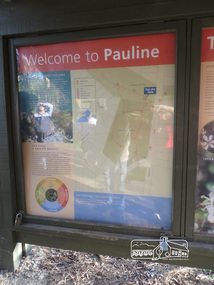 Photograph, Liz Pidgeon, Heritage Excursion; East of Eltham, 6 Sep 2014, 20 May 2017