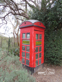 Photograph, Liz Pidgeon, Heritage Excursion; Back-track walk to Fitzsimons Lane, 2 July 2016, 2 July 2016