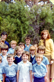 Photograph, Miss Helen Hillas (back left) and Miss Carolyn Trinham (right) with Primary School, Eltham Christian School, March 1983, 1983