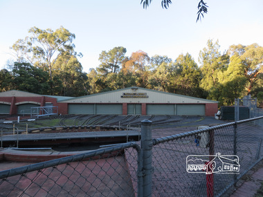 Photograph, Liz Pidgeon, Heritage Excursion; Eltham Lower Park Walk and Talk, 1 July 2017, 1 July 2017