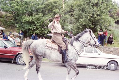 Photograph, Eltham Festival Parade, Nov 1982, 1982
