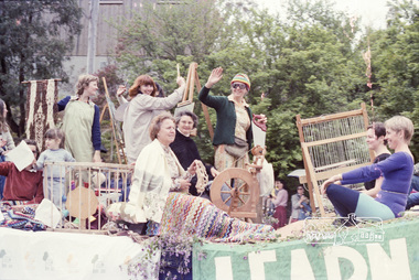 Photograph, Eltham Festival Parade, Nov 1982, 1982