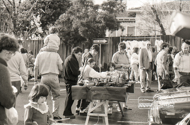 Photograph, Eltham Art and Craft Market June 1988, 1988
