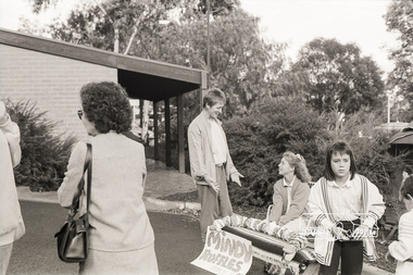 Photograph, Eltham Art and Craft Market June 1988, 1988