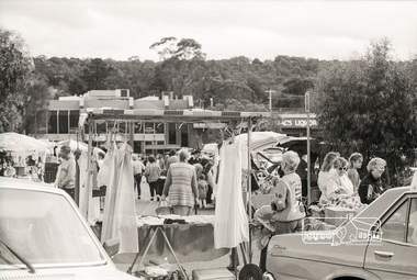 Photograph, Eltham Art and Craft Market June 1988, 1988