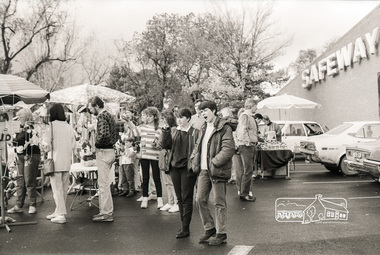 Photograph, Eltham Art and Craft Market June 1988, 1988