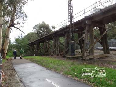 Photograph, Liz Pidgeon, Heritage Excursion; The 1901 Eltham Railway Walk, 3 May 2014, 3 May 2014