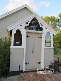 Photograph, Liz Pidgeon, Tour of St Katherine's Anglican Church and cemetery, St Helena, 27 October 2014, 27 October 2014
