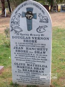 Photograph, Liz Pidgeon, Tour of St Katherine's Anglican Church and cemetery, St Helena, 27 October 2014, 27 October 2014