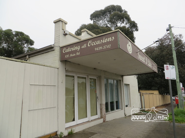 Photograph, Liz Pidgeon, The old Burgoyne's store on Main Road, 21 June 2017, 21 June 2017