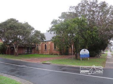 Photograph, Liz Pidgeon, Uniting Church, cnr Main Road and John Street, 21 June 2017, 21 June 2017