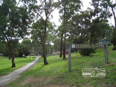 Photograph, Liz Pidgeon, Cooinda Reserve, Eltham, 18 February 2011, 18 February 2011