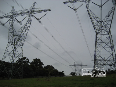 Photograph, Liz Pidgeon, Transmission Powerlines running parallel to Reynolds Road, Eltham 18 February 2011, 18 February 2011