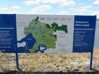 Photograph, Sugarloaf Reservoir, Christmas Hills, 16 January 2015, 16 January 2015