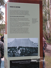 Photograph, Liz Pidgeon, Hurstbridge War Memorial, 20 July 2015, 20 July 2015