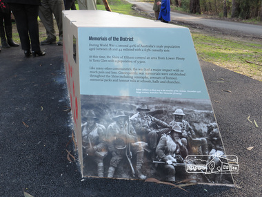 Photograph, Liz Pidgeon, Hurstbridge War Memorial, 20 July 2015, 20 July 2015